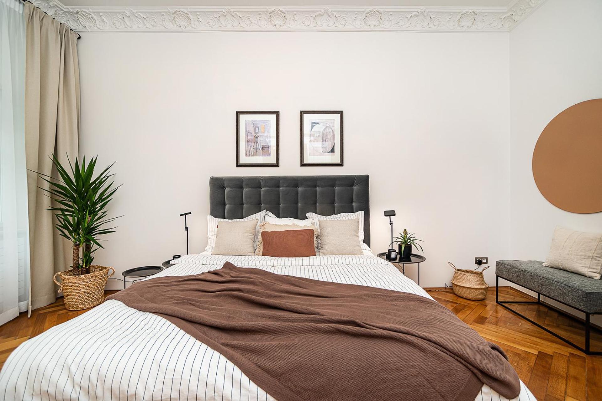 Luxurious Two-bedroom In The Old Town Apartment Prague